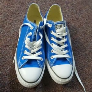 Low top unisex converse